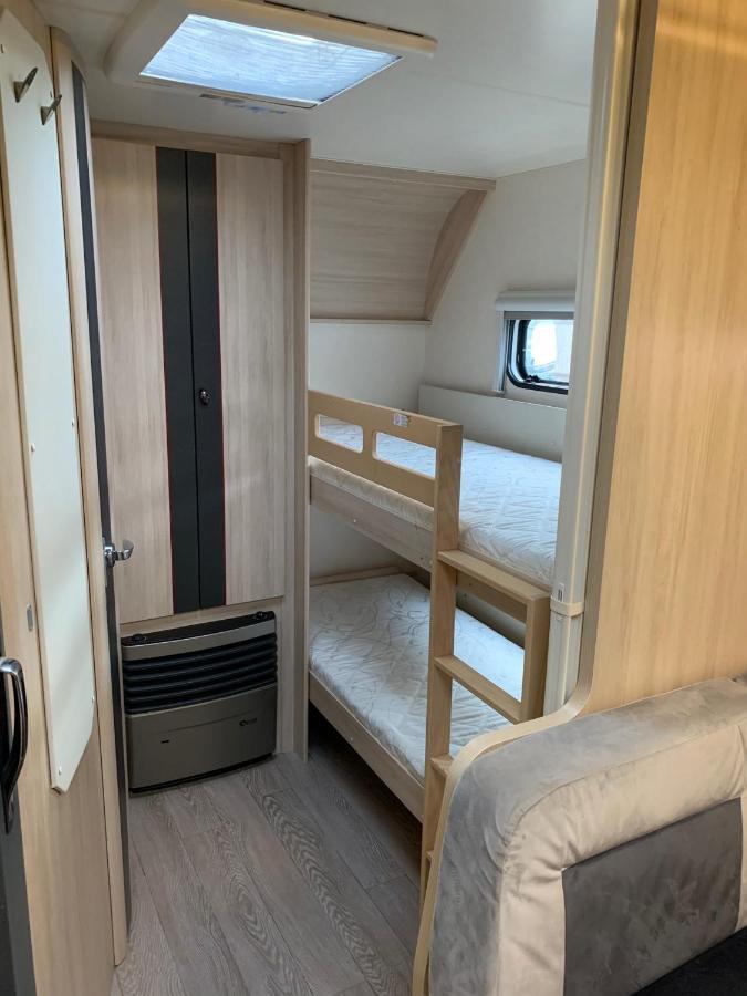 Przyczepy Kempingowe Vip - Osrodek Na Klifie Village - Hel Helska 11 Buitenkant foto