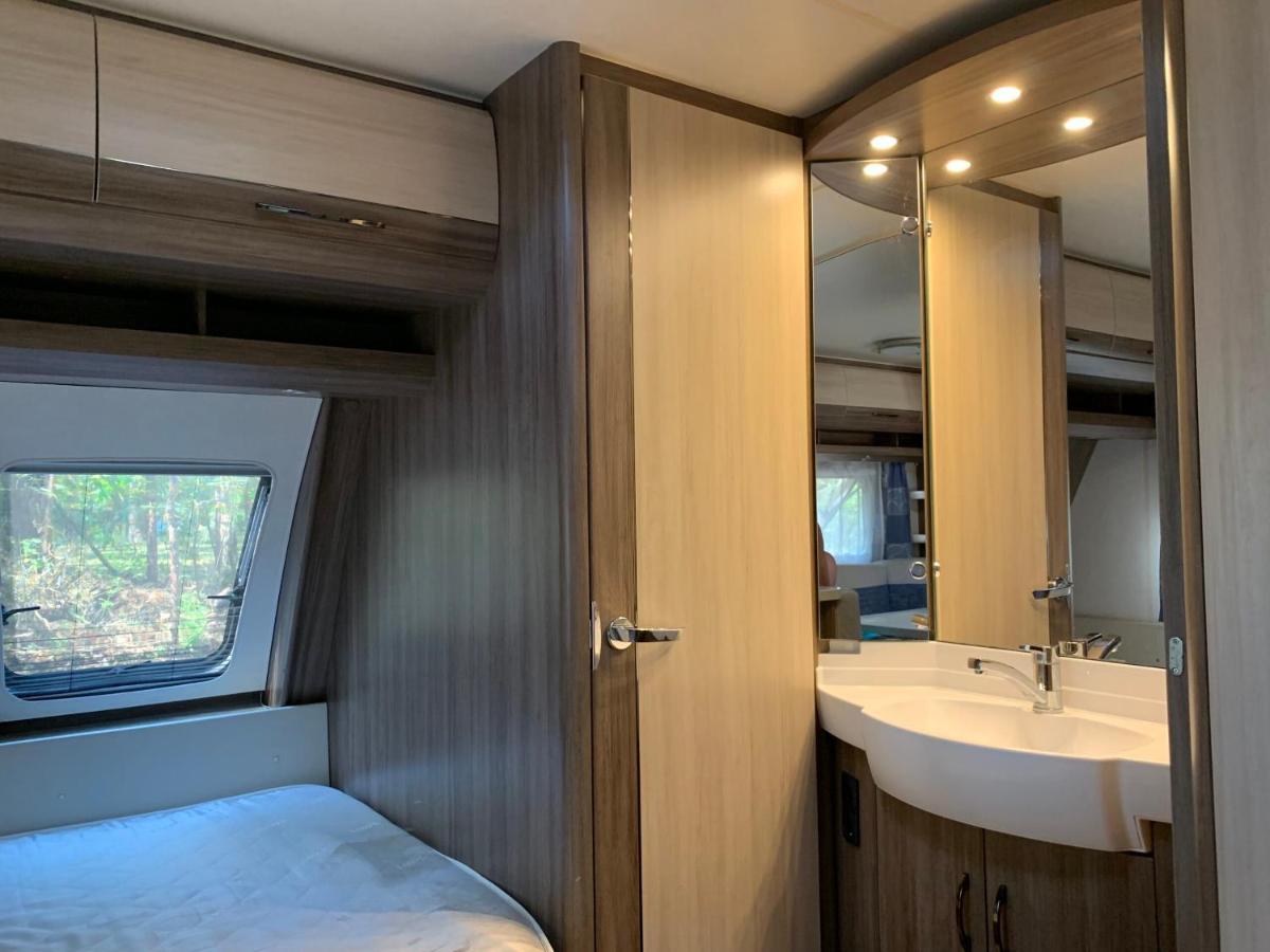 Przyczepy Kempingowe Vip - Osrodek Na Klifie Village - Hel Helska 11 Buitenkant foto